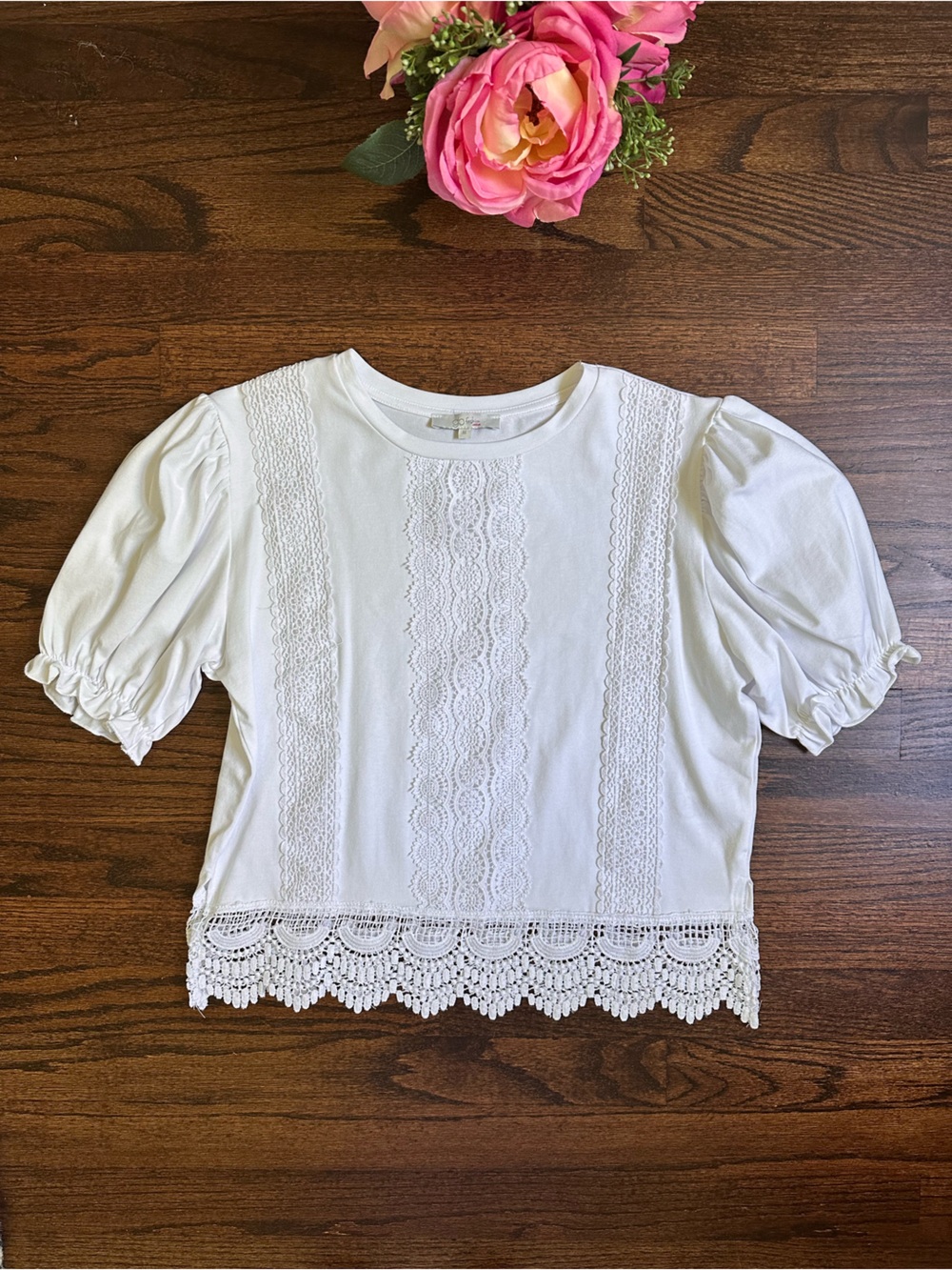 NWOT gb Fashion lace top, size M